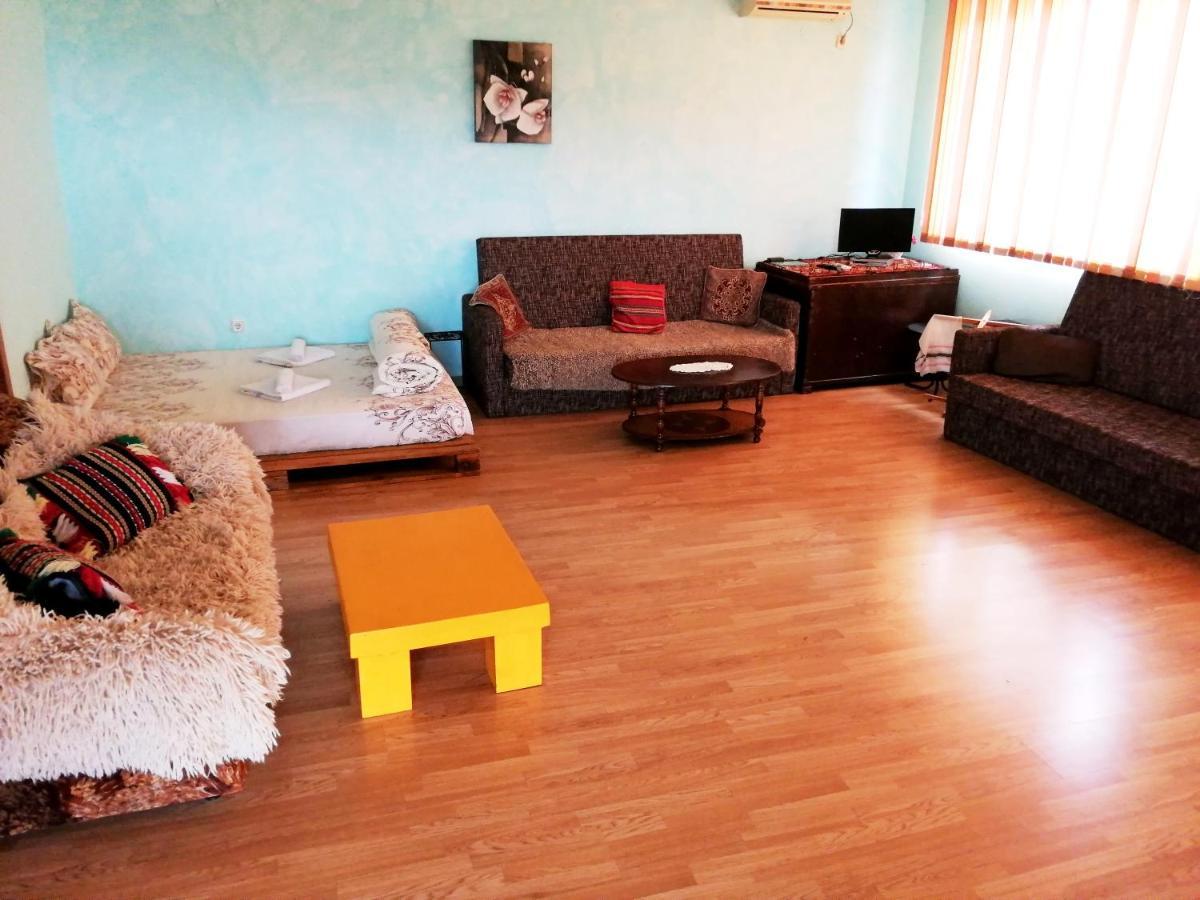 Guest House Misha Petrevene المظهر الخارجي الصورة