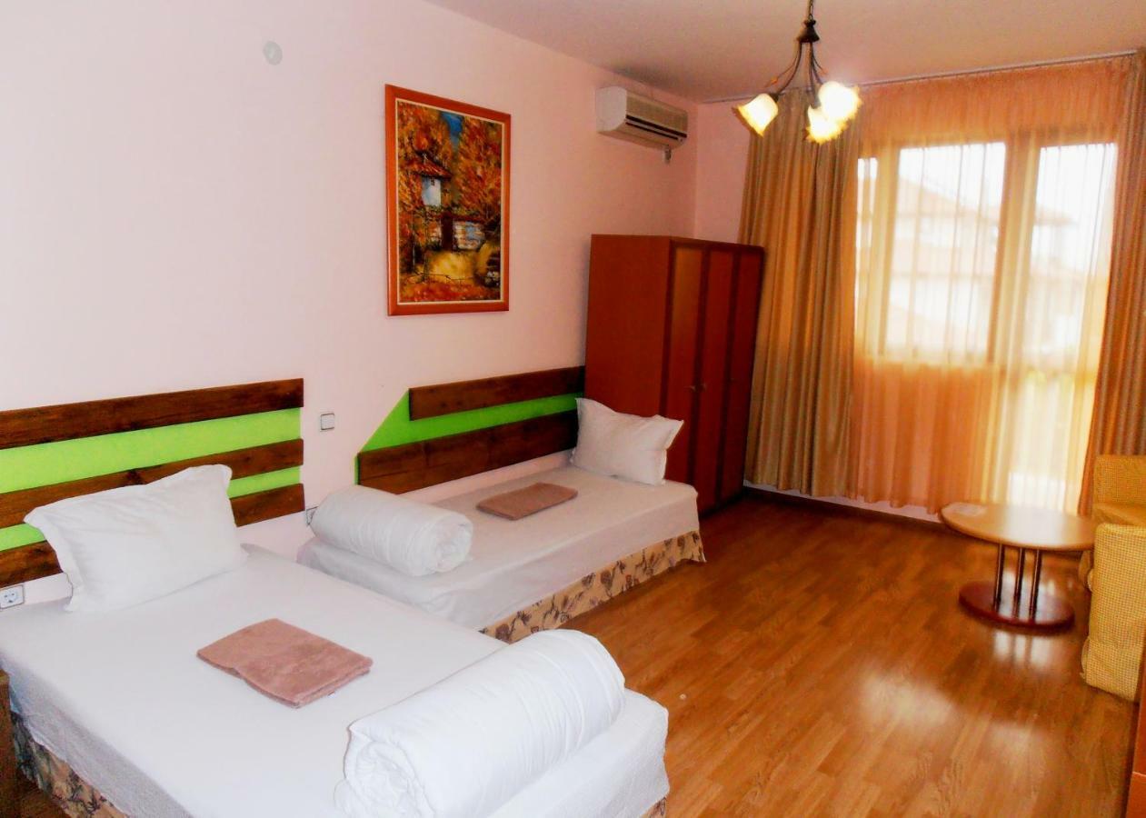 Guest House Misha Petrevene المظهر الخارجي الصورة