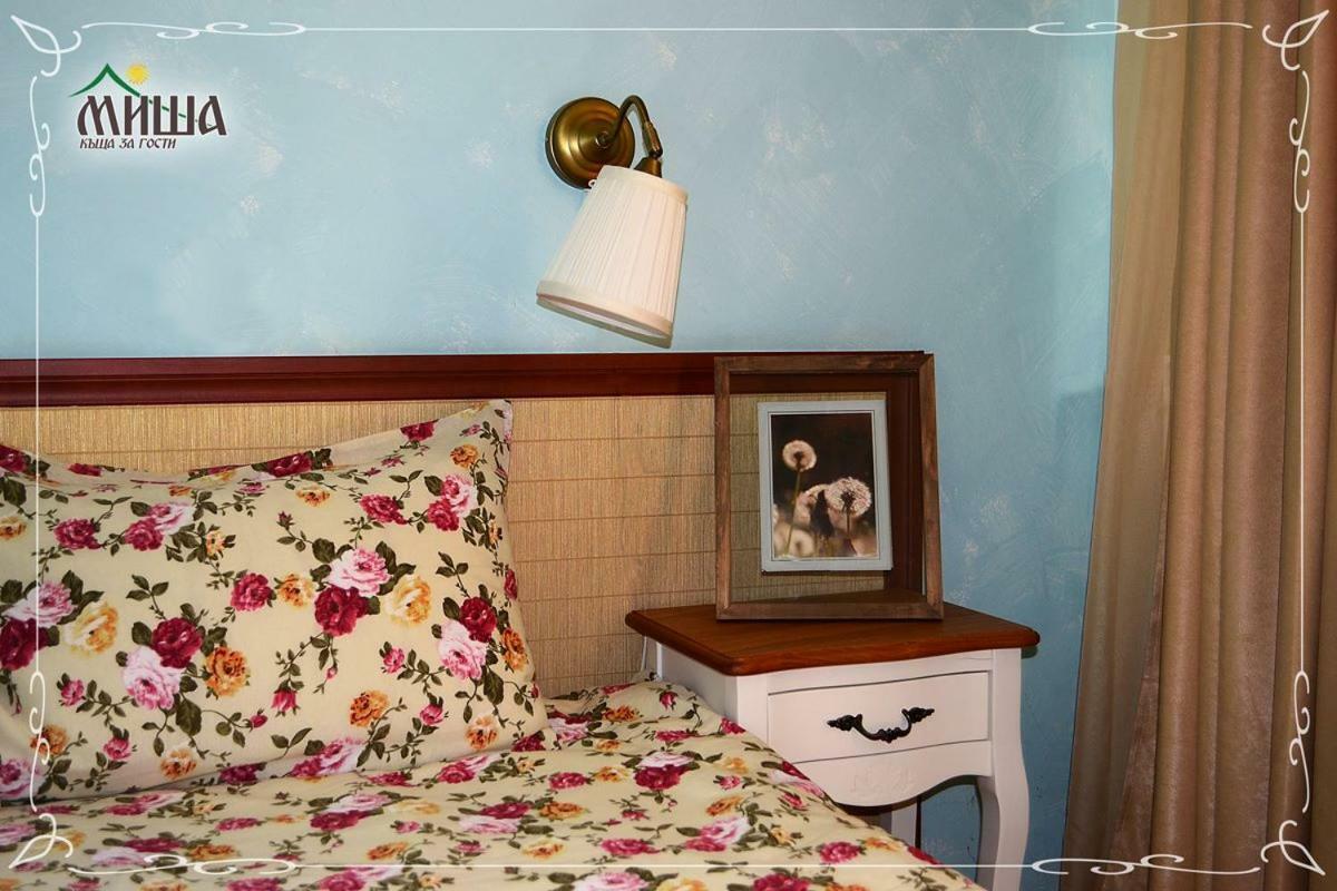 Guest House Misha Petrevene المظهر الخارجي الصورة
